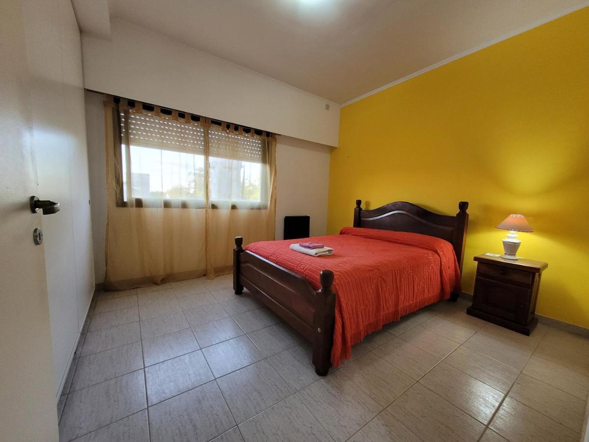 "La Irma" - Complejo De Departamentos Apartment Lincoln Bagian luar foto